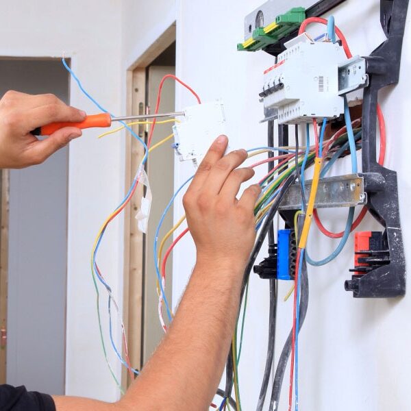 servicios eléctricos